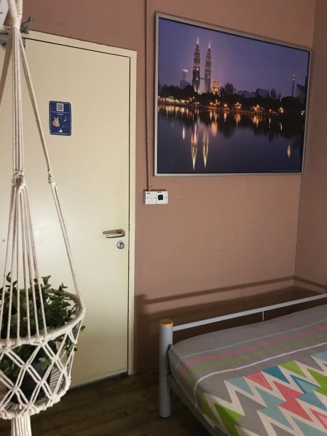 Dreamville Hostel Ampang  Exterior photo