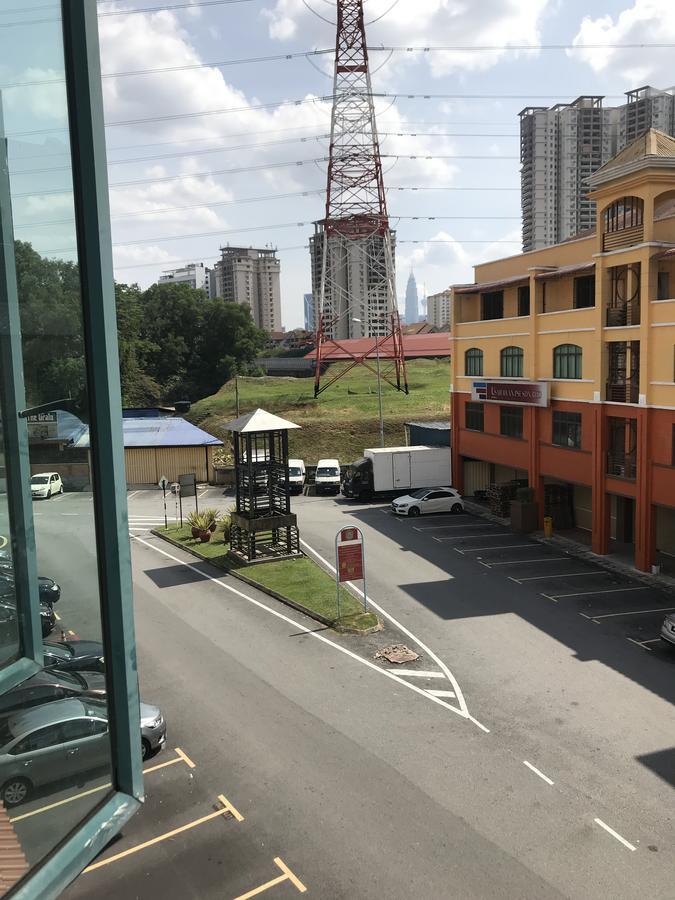 Dreamville Hostel Ampang  Exterior photo